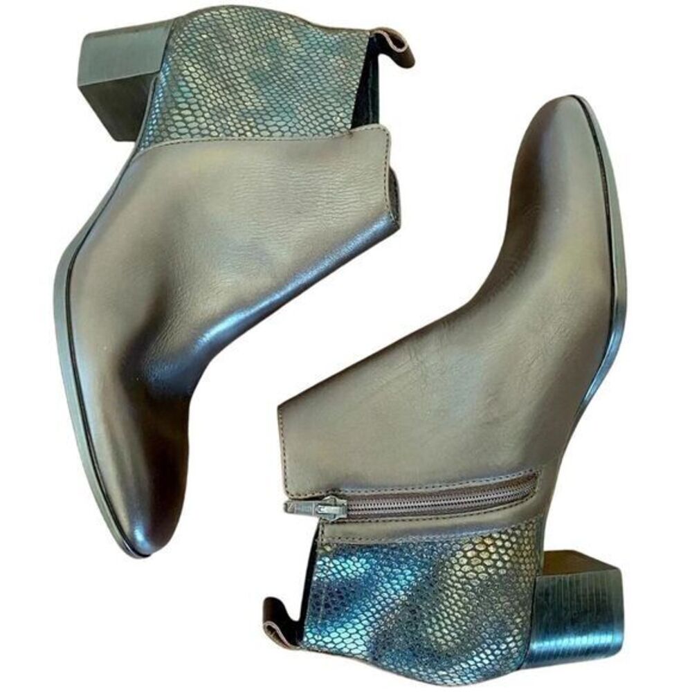 MUNRO Ankle Boots Block Heel Snake Accent Brown Leather Booties Size 9.5 Narrow